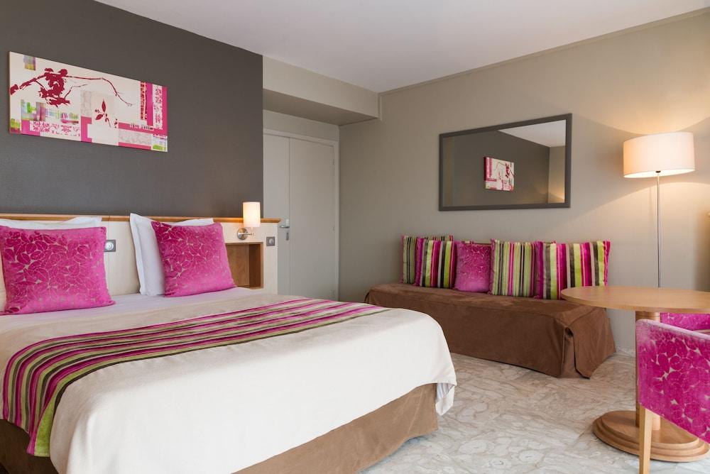 The Originals Boutique, Les Strelitzias Hotel 3*