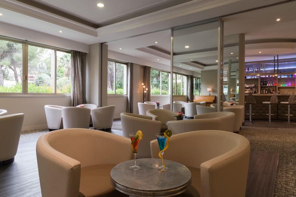 Hotel The Originals Boutique, Les Strelitzias Juan-les-Pins