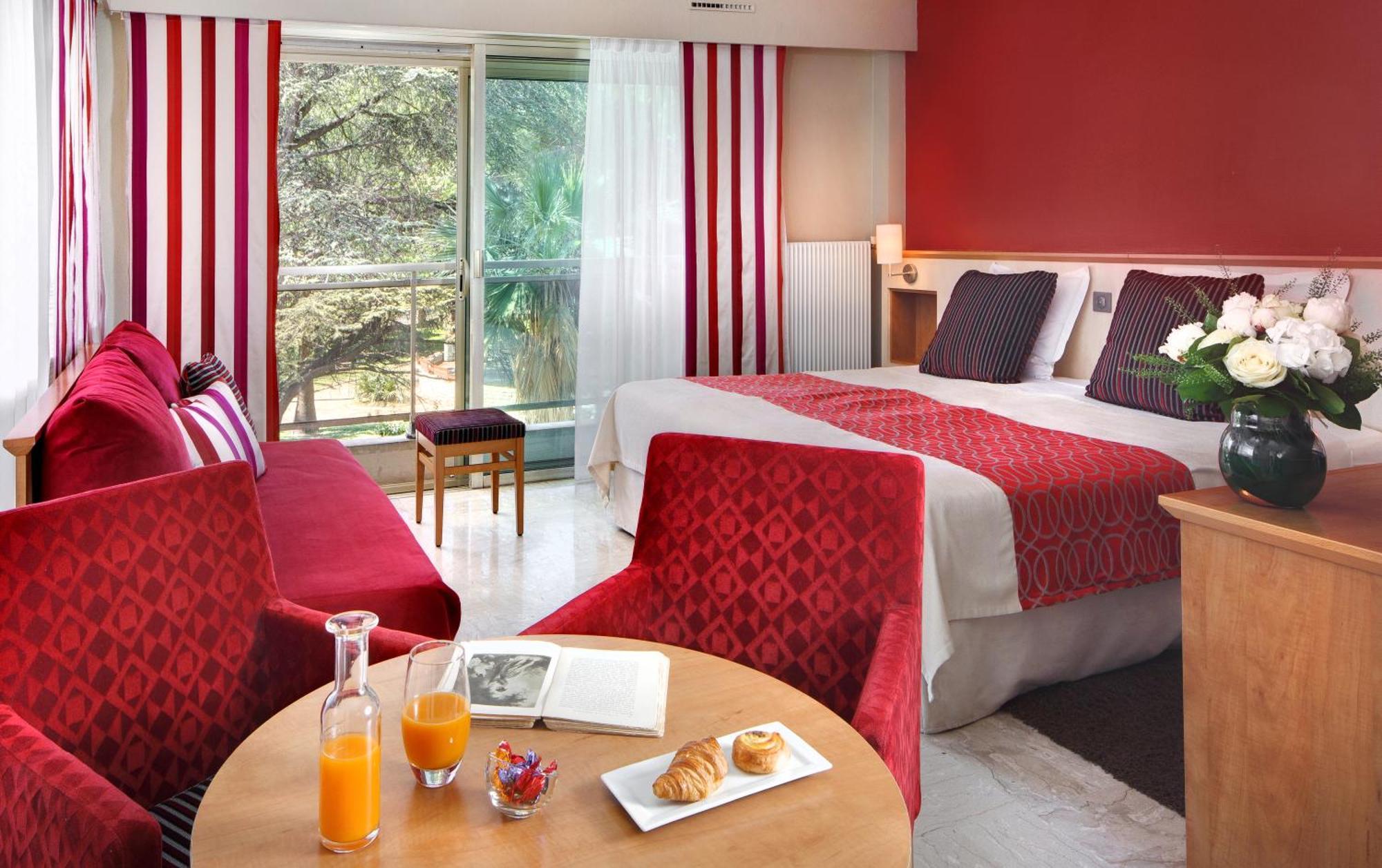 Hotel The Originals Boutique, Les Strelitzias Juan-les-Pins
