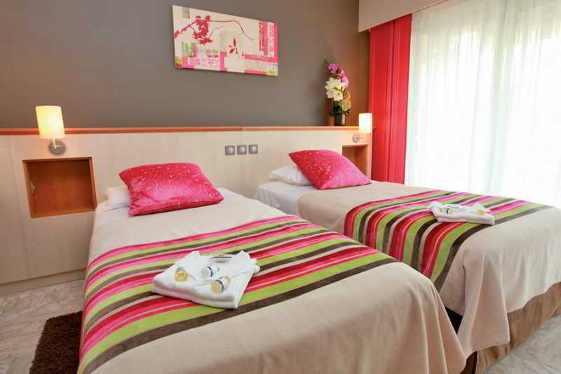The Originals Boutique, Les Strelitzias Hotel