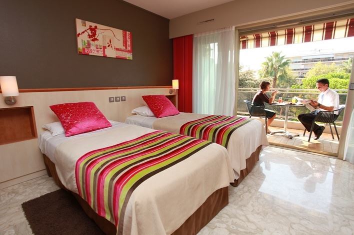 Hotel The Originals Boutique, Les Strelitzias