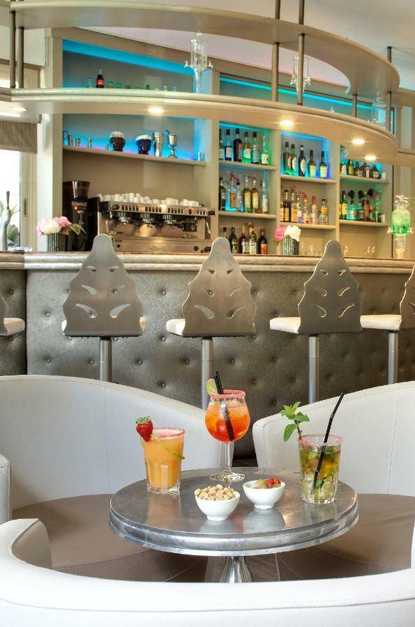 Hotel The Originals Boutique, Les Strelitzias Juan-les-Pins